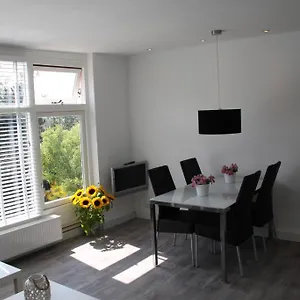  Apartment De Zeester Niederlande
